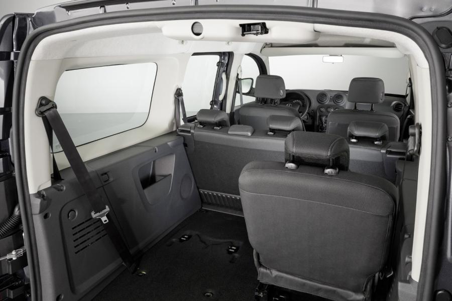  Mercedes-Benz Citan Crewbus 2014 года  (фото 9 из 18)